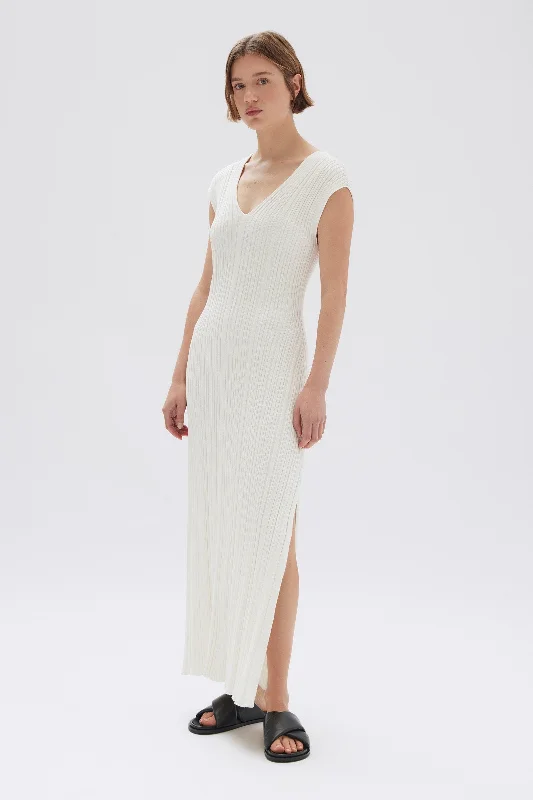 Lottie Knit Midi Dress Trendy Square Neck Midi Dress