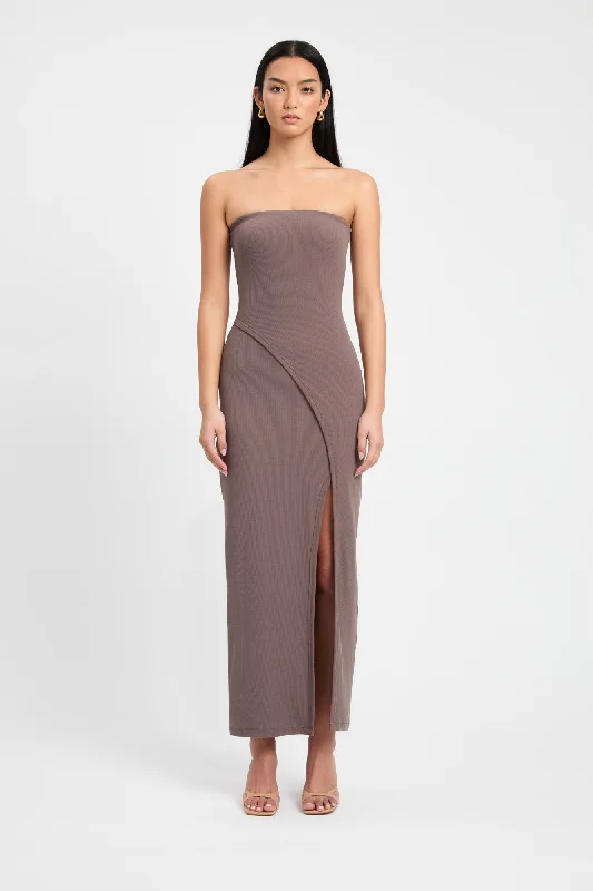 Aria Maxi Dress Fashionable Button-Down Maxi Dress