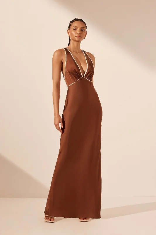 BELKIS CONTRAST PLUNGED CROSS BACK MAXI DRESS Chic Sleeveless Maxi Dress