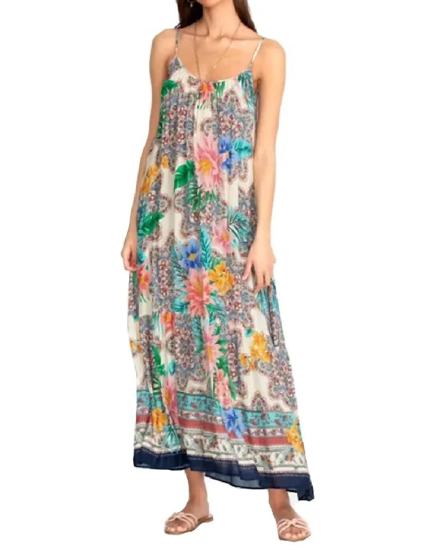 Hosta Maxi Dress in Multi Trendy Short Sleeve Maxi Dress