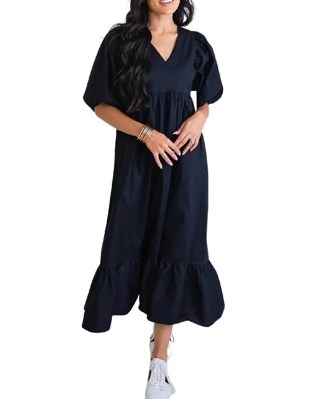 SOLID POPLIN V-NECK MAXI DRESS in Black Comfortable Bohemian Maxi Dress