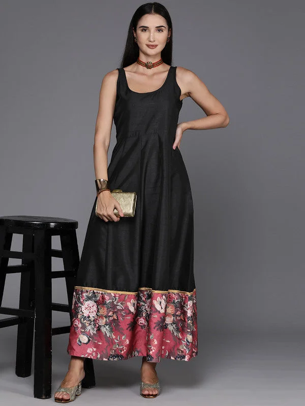 Women's Floral Print A-Line Maxi Dress - Ahalyaa Stylish Pleated A-Line Maxi Dress