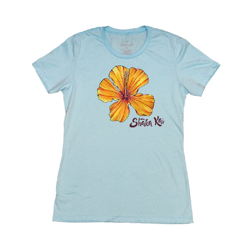 DaveL Design - Hibiscus T-Shirt Cozy Warm Stylish