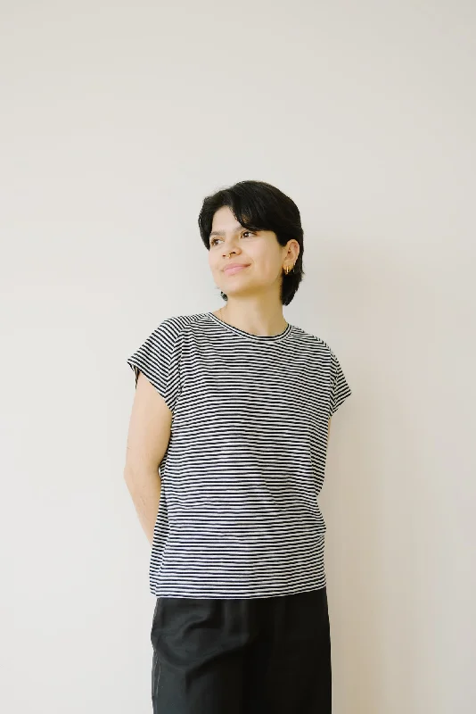t-shirt - oneliaa striped - black/oatmilk Solid Print Embellished