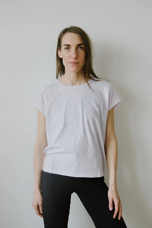 t-shirt - oneliaa striped - lilac/oatmilk Welt Pockets Slit Pockets Flap Pockets