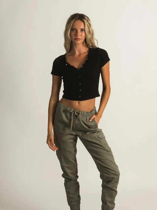 HARLOW MARIA SNAP TEE - CLEARANCE Welt Pockets Slit Pockets
