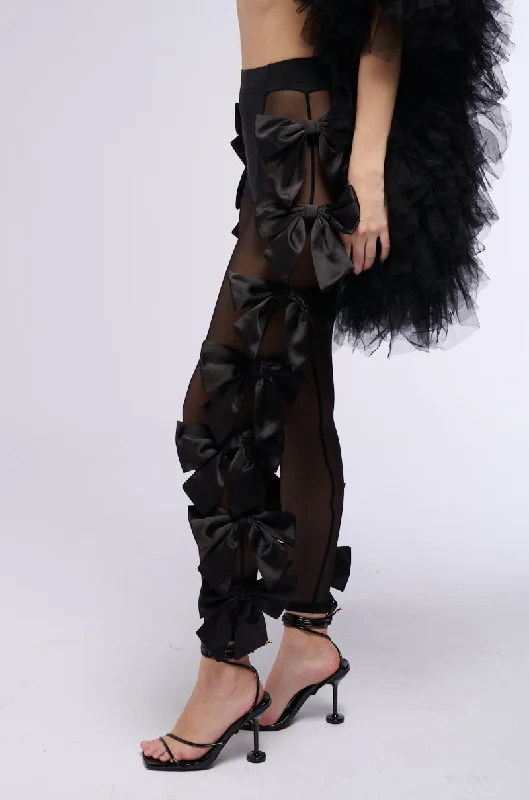 FEELING CUTE BOW LEGGING Fashionable Ribbed Knit Leggings