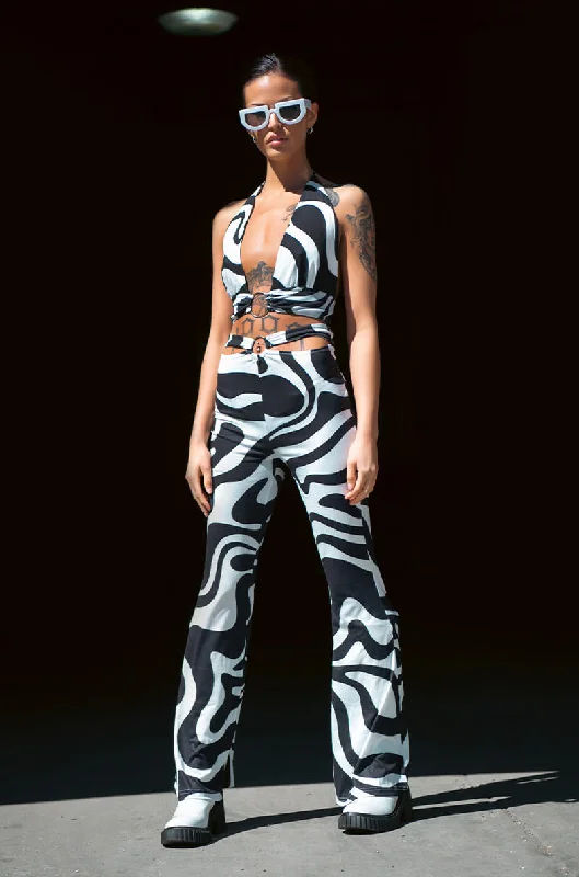 KARMA CUT OUT FLARED LEGGING Stylish Sweat-Proof Leggings