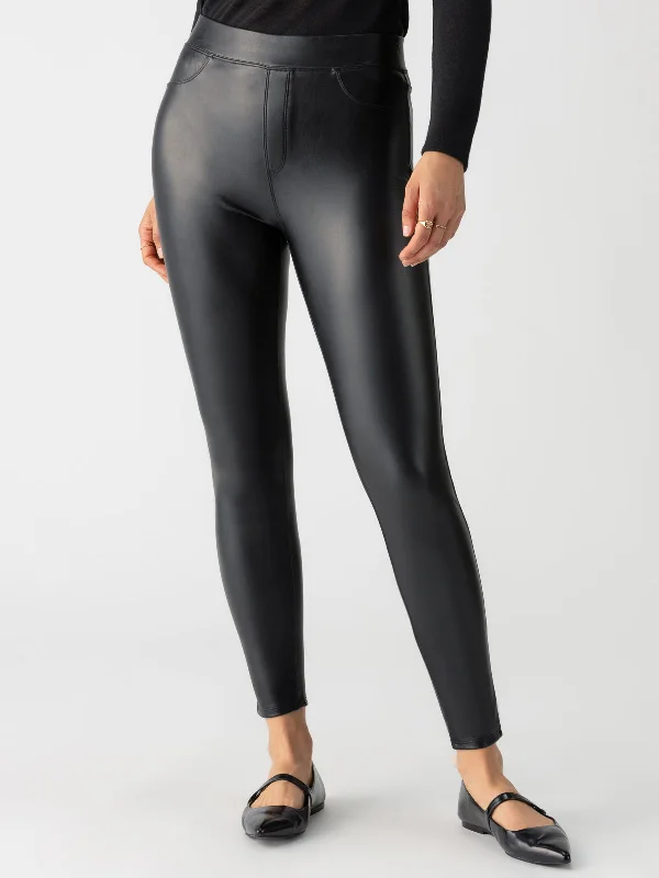 Runway Semi High Rise Legging Slick Black Trendy Sports Performance Leggings