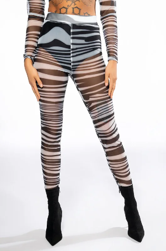 SET YOU STRAIGHT MESH LEGGING Trendy Foil Finish Leggings