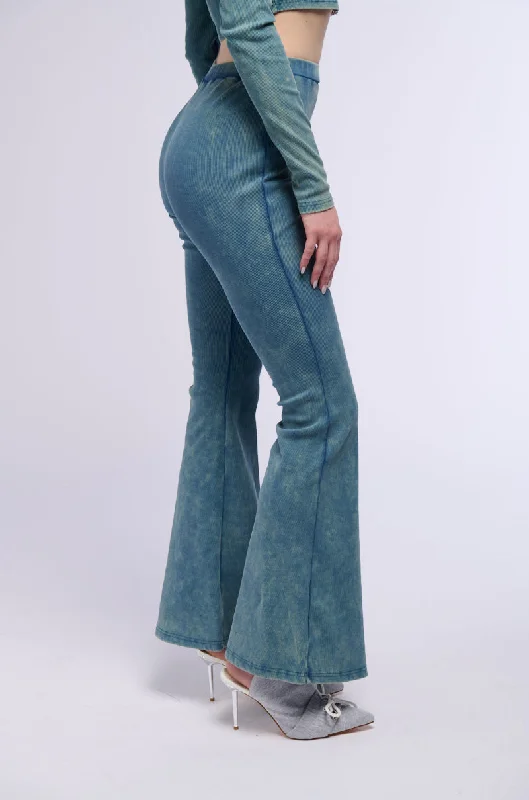 THINKIN BOUT ME RIB KNIT FLARED LEGGING Elegant Textured Leggings