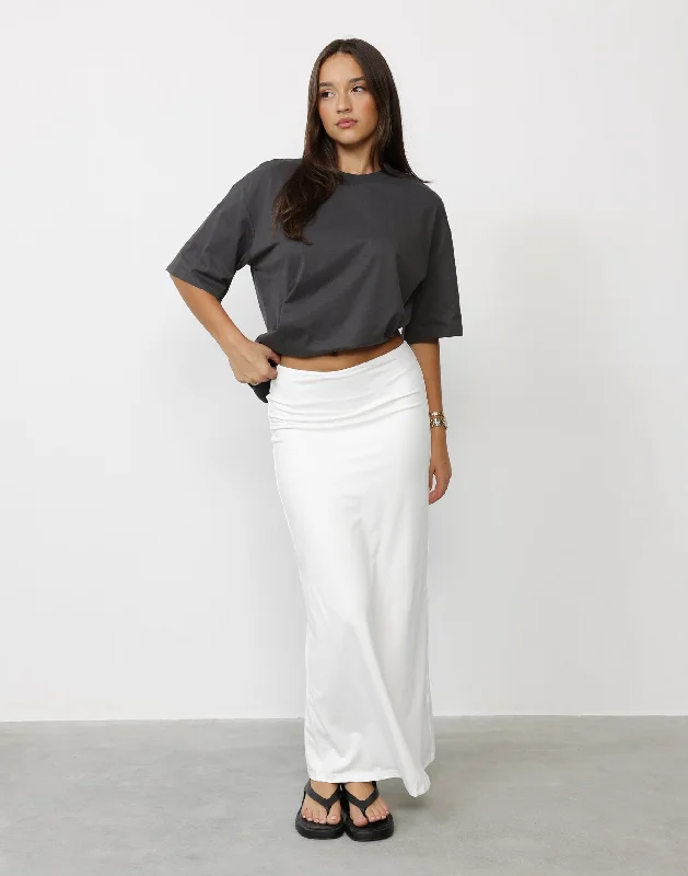 Lindsay Maxi Skirt (White) ruffled skirt detail