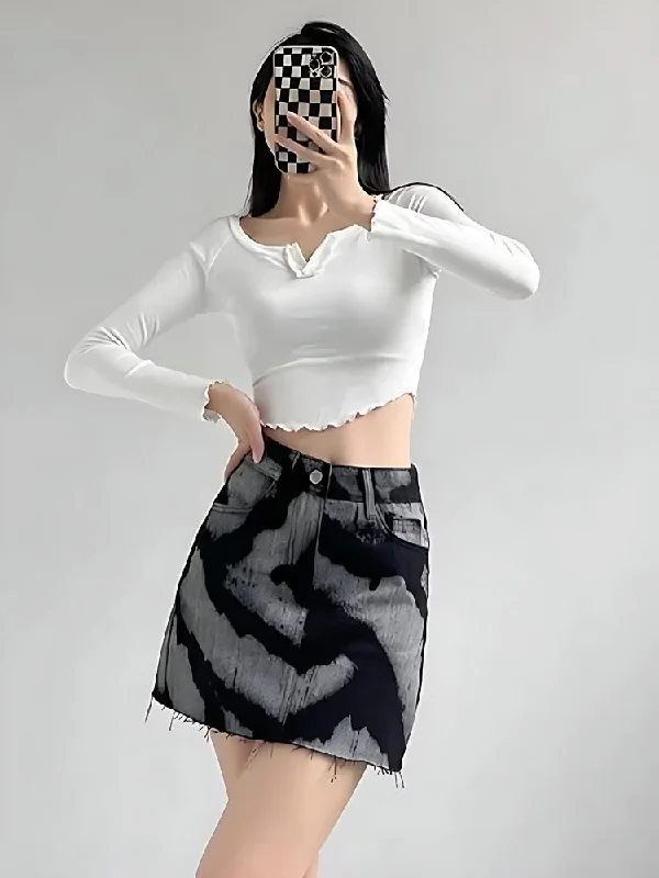 Spray Paint Distressed Mini Skirt zip skirt side