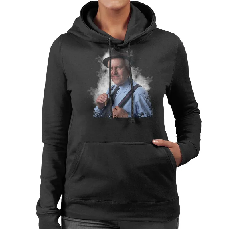 TV Times George Cole As Arthur In TV Series Minder Women's Hooded Sweatshirt Hoodie with Hem Frayed Vintage Worn