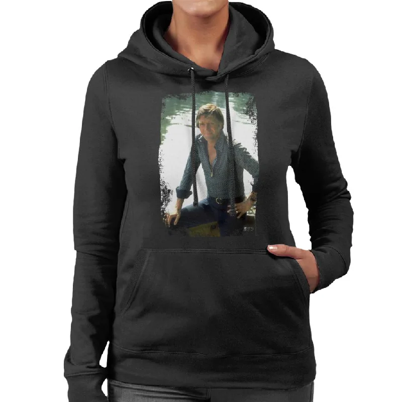 TV Times Michael Parkinson 70s Portrait Women's Hooded Sweatshirt Hoodie with Tie-Dye Psychedelic Retro