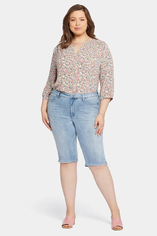 Bike Capri Jeans In Plus Size - Afterglow Stylish High-Waist Jeans