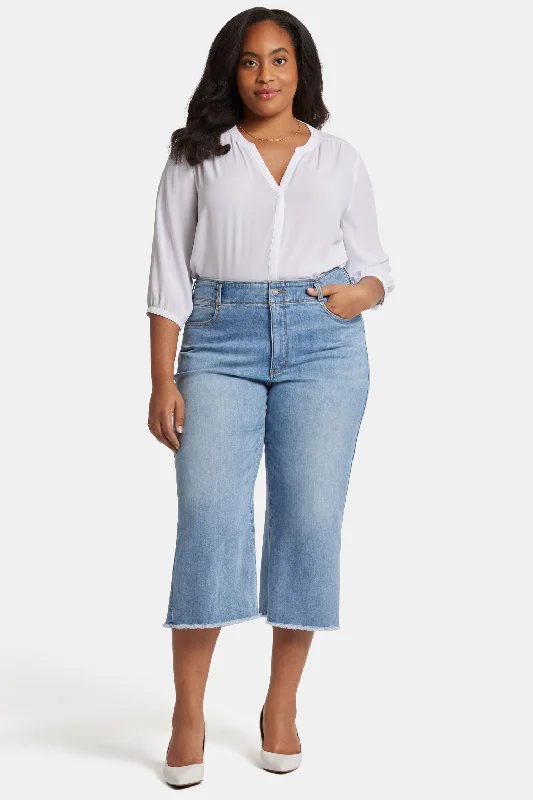 Brigitte Wide Leg Capri Jeans In Plus Size - Corfu Chic Faded Blue Jeans