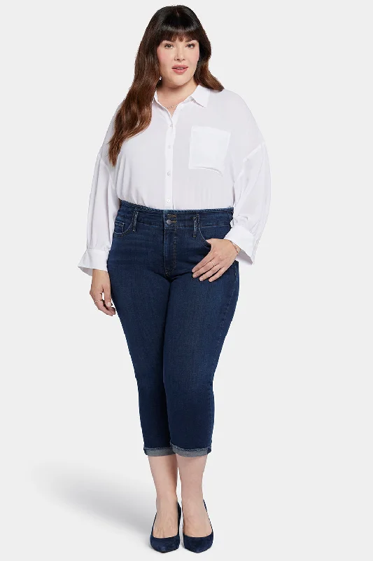 Chloe Capri Jeans In Plus Size - Northbridge Stylish High-Rise Mom Jeans