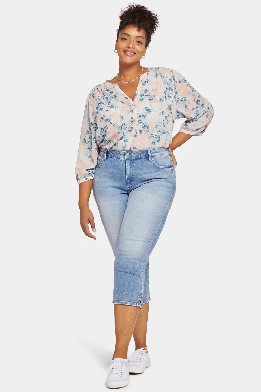 Chloe Capri Jeans In Plus Size - Quinta Casual Bootcut Ripped Jeans