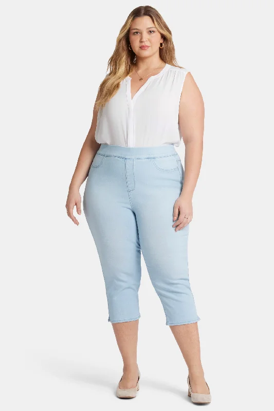 Dakota Crop Pull-On Jeans In Plus Size - Oceanfront Fashionable Slouchy Fit Jeans