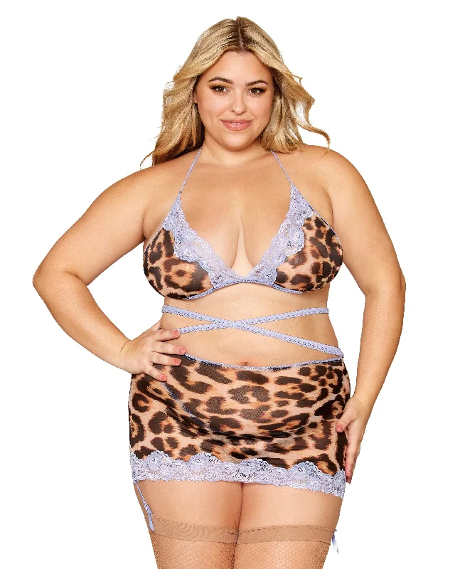 Dreamgirl Plus Size Leopard Printed Mesh with Contrast Scalloped Lace Bralette, Garter Skirt, and G-string Set zip skirt side