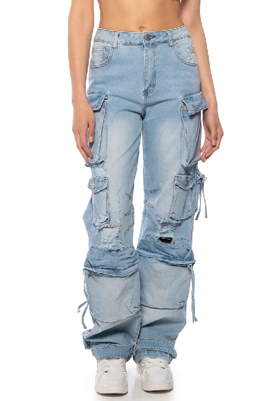KEEP IT ON THE LOW RELAXED FIT CARGO JEANS Trendy Layered Pocket Jeans