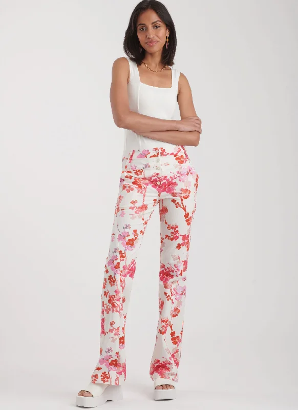 Simplicity Jeans S9892 Fashionable Raw Hem Bootcut Jeans