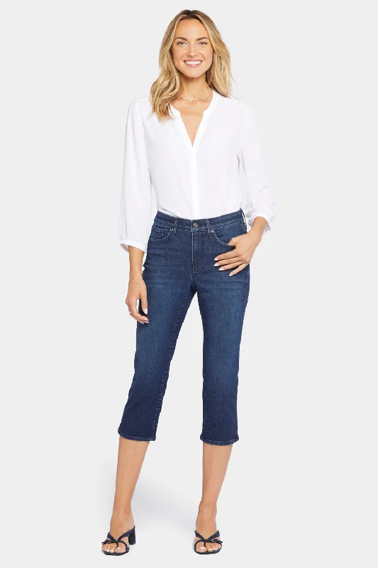 Slim Straight Crop Jeans - Mesquite Casual Light Wash Jeans