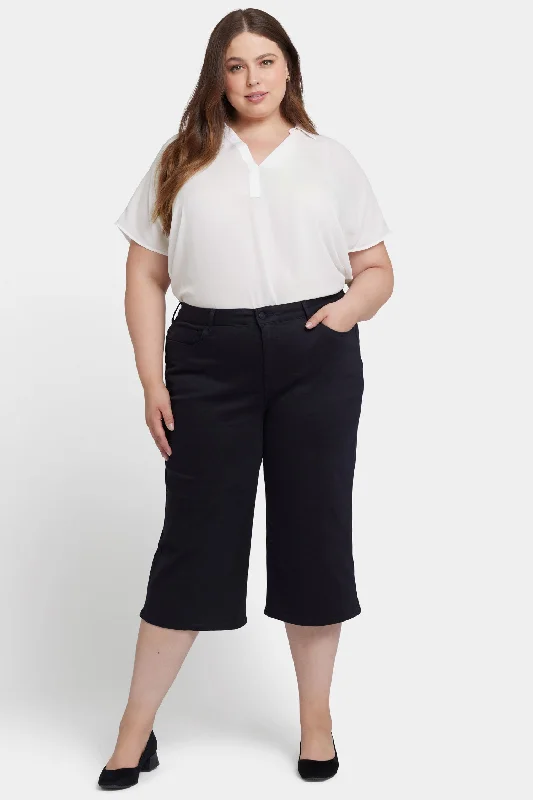 Wide Leg Pedal Pusher Jeans In Plus Size - Black Comfortable Low-Rise Jeans