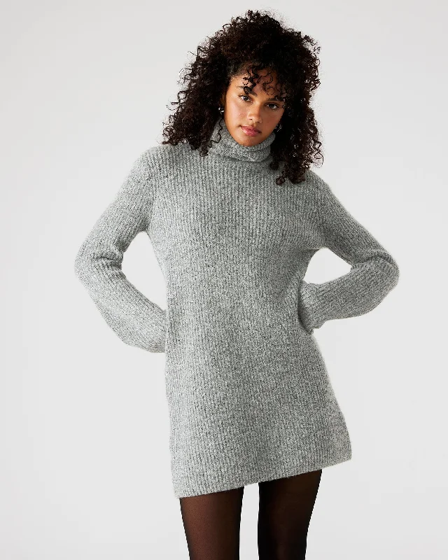Steve Madden Abbie Sweater Dress Graphic Sweater Embroidered Appliqued