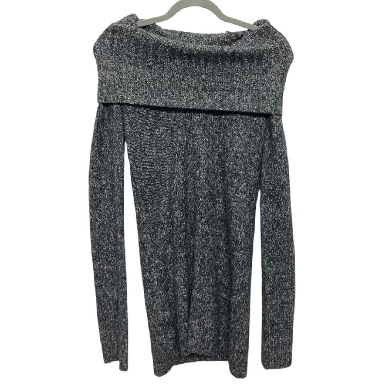 Dress Sweater By Bcbgmaxazria In Grey, Size: S Fleece Sweater Nylon Polyester