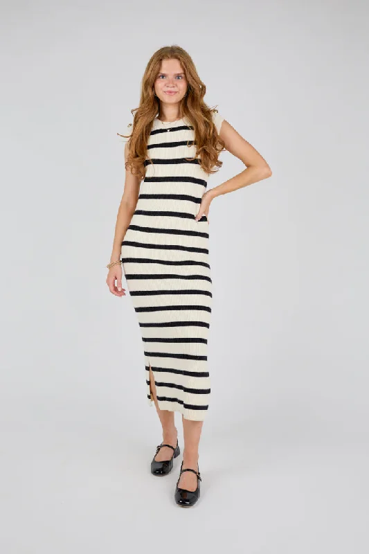 Josephine Sweater Dress Elasticated Padded Insulated